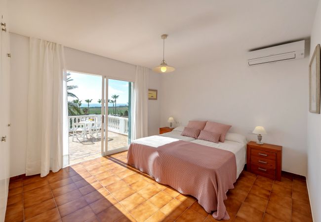 Villa in Son Bou - Villa KAKABA Villa in Son Bou - Villa KAKABA